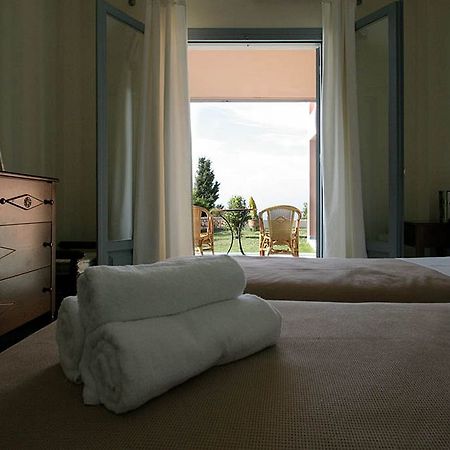 Mira Resort Agios Ioannis  Exteriör bild